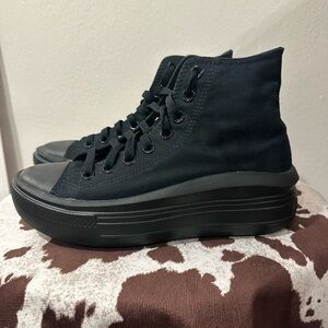 Converse CTAS Move Hi 570014C Women’s Sneakers Size 7 US